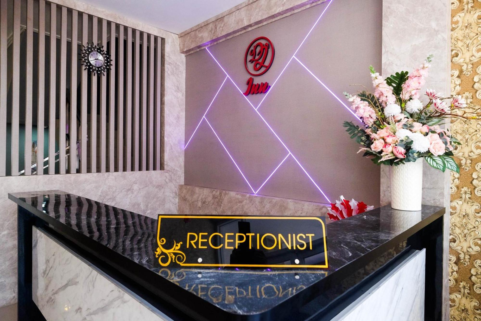 Urbanview Hotel Dj Inn Tegal Bagian luar foto